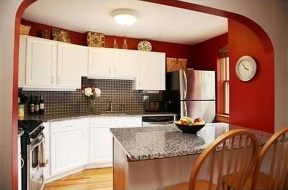 116 Floral St #4 — Photo 3