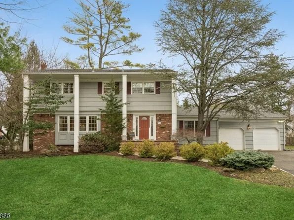 12 Troy Dr, Livingston Twp., NJ 07039