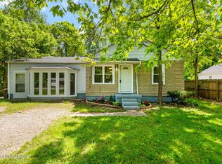 1304 Doris Dr, Fairdale, KY 40118