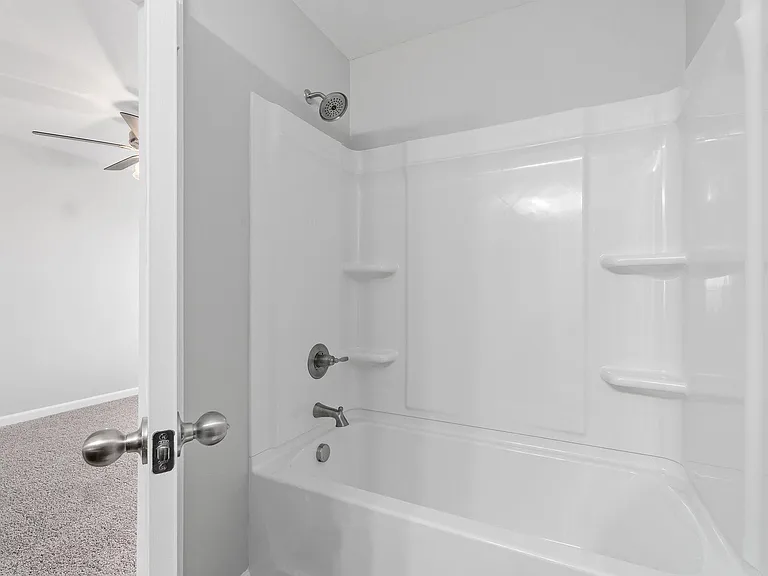 645 Stowe Ct #K — Photo 30