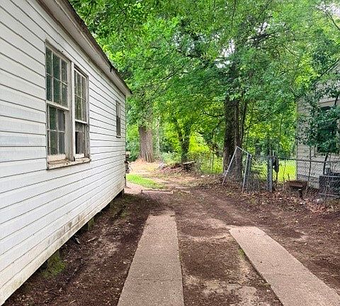 3rd image of 6006 Canal Blvd