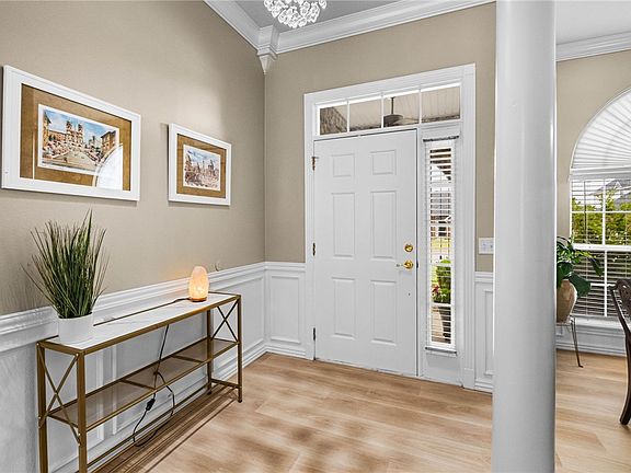4th image of 4377 Ravenwood Ln
