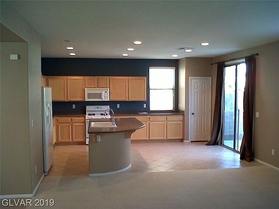 4th image of 720 Homewillow Ave #0