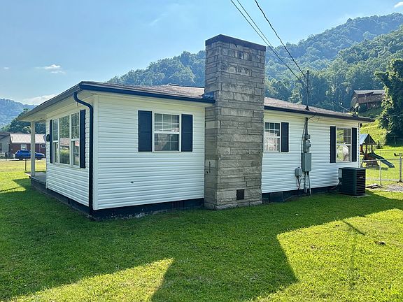 3rd image of 489 Kopperston Rd