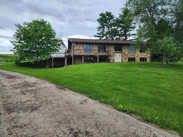 24899 County Road D, Richland Center, WI 53581