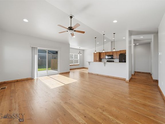 3rd image of 125 Naomi Rose Ln #B