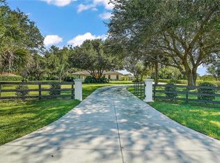 328 Tomato Hill Rd, Leesburg, FL 34748