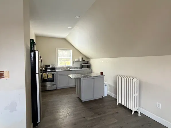 5 Union St #2, Rockland, ME 04841