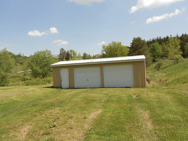 9 State Route 2014 — Photo 3