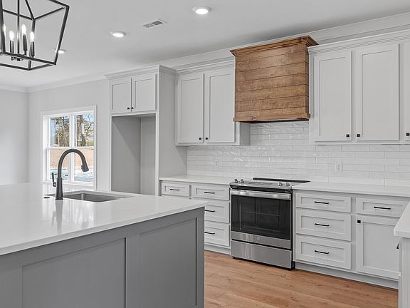 4th image of 8206 Blackrock Dr #49