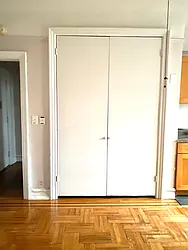 Rented by Chana Ofek, LREB