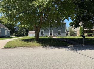 309 NW 2nd St, Pocahontas, IA 50574