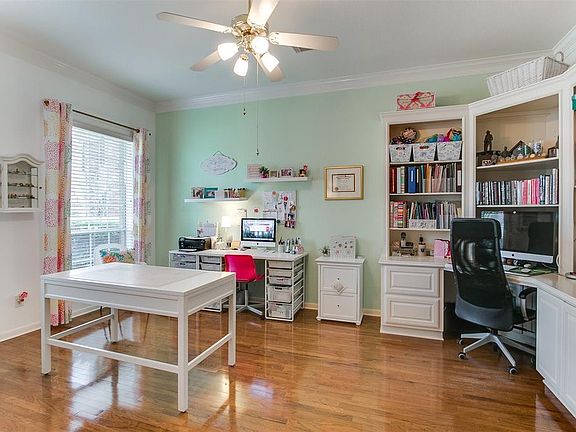 4th image of 20403 Chelsea Park Ct
