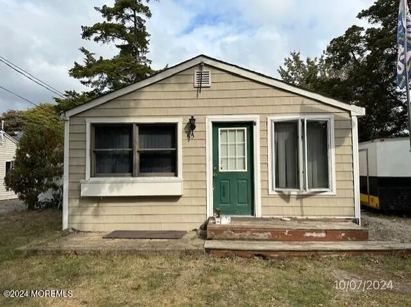 65 Bay Parkway, Waretown, NJ 08758