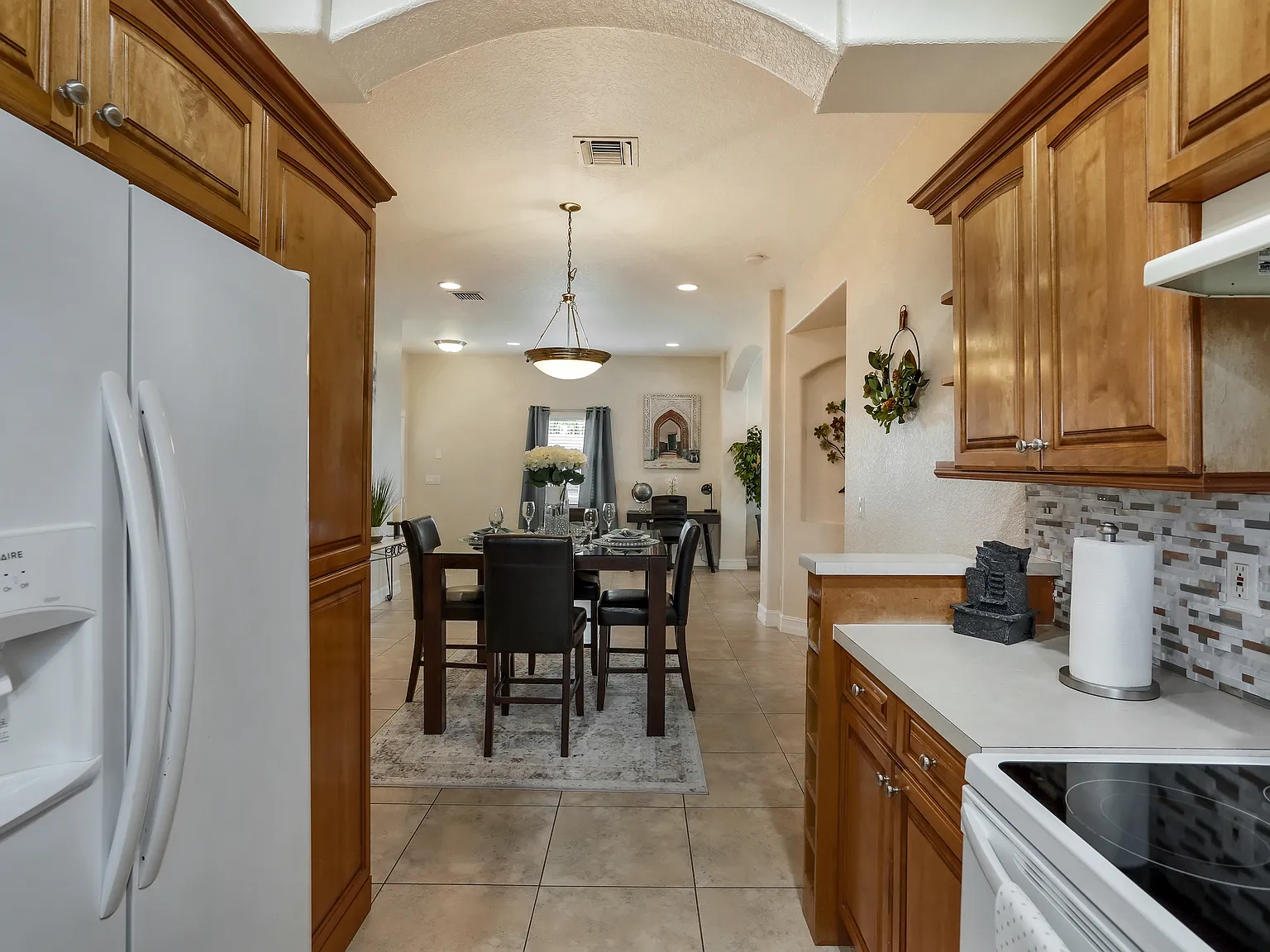 4 bed, 1479 sqft, $3,300 — Photo 4