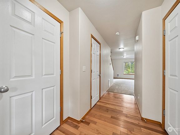 3rd image of 5202 167th Street E