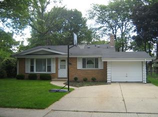 163 Windsor Ave, Wood Dale, IL 60191