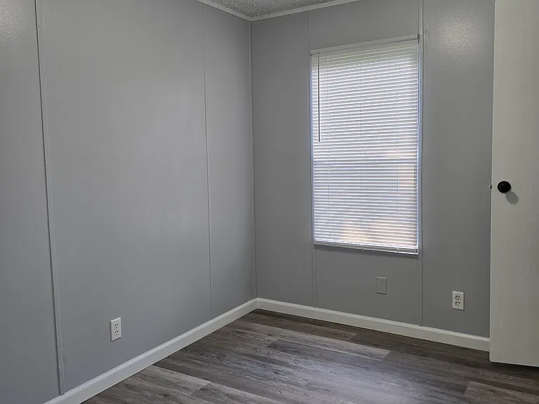 6121 Lucy St #3 — Photo 7