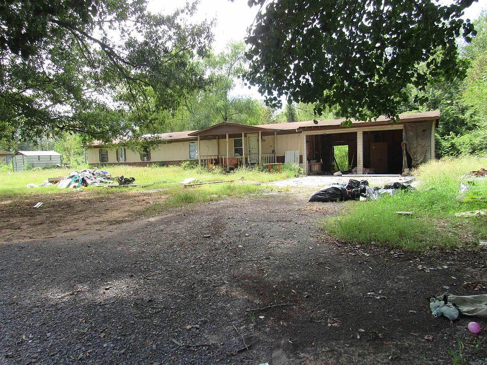 2nd image of 782 Bowen Rd