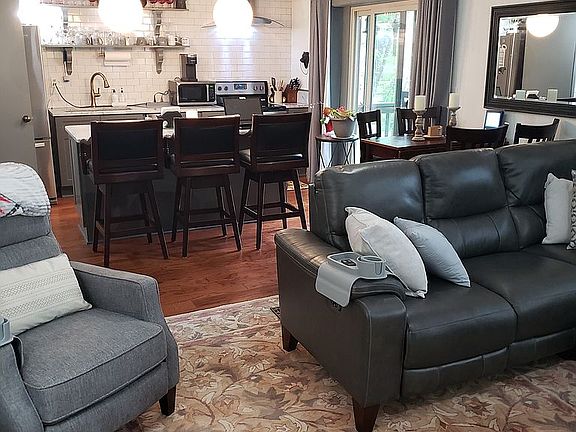 Den Area