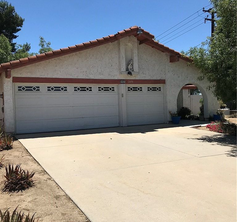 1st image of 24511 Skyland Dr