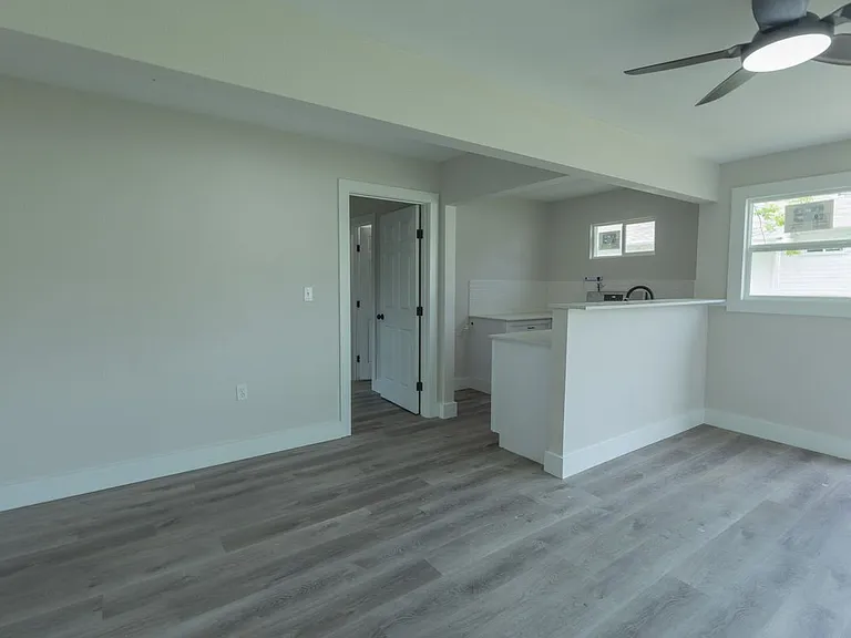 1714 Ethel Ave — Photo 5
