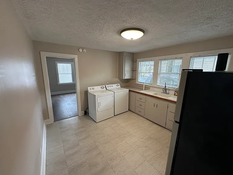 56 Samford Ave — Photo 5
