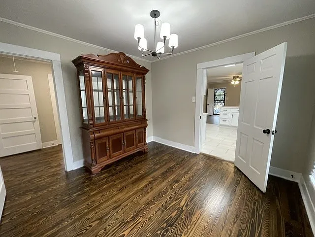 535 Stone Ave — Photo 5