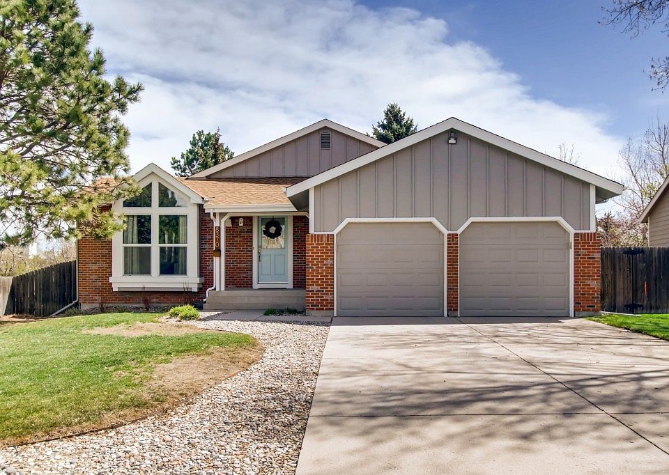 1st image of 8370 Avens Cir