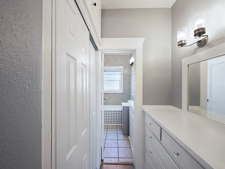 244 Gaviota Ave — Photo 13