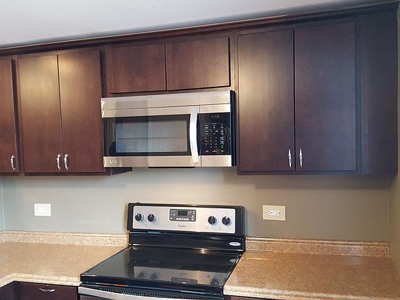 3rd image of 6100 S Dorchester Ave APT 2W