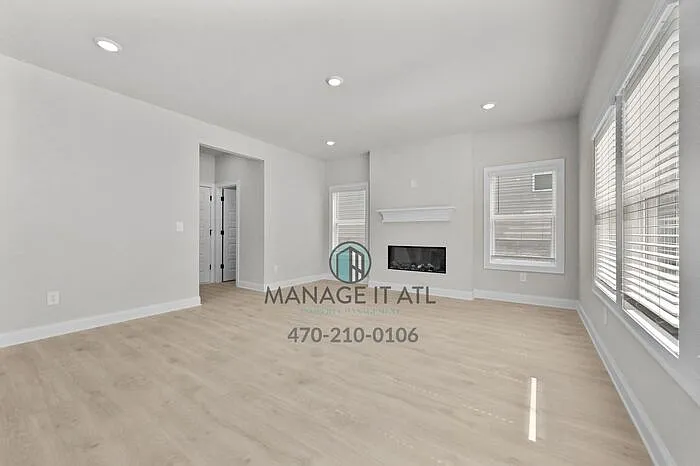 2859 Sweet Red Cir — Photo 16