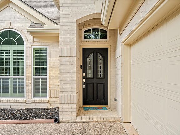 4th image of 8310 Bon Hill Ct