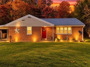 15 Barnett Ln #MC, Mc Clure, PA 17841