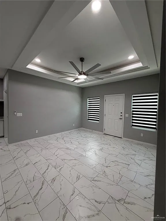 3 bed, 2.0 bath, 1197 sqft, $1,450 — Photo 4