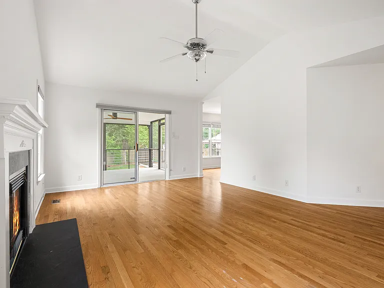 4 Kandes Ct — Photo 6