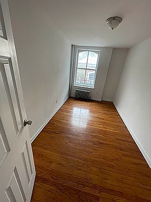 1st image of 29 Joralemon St #126