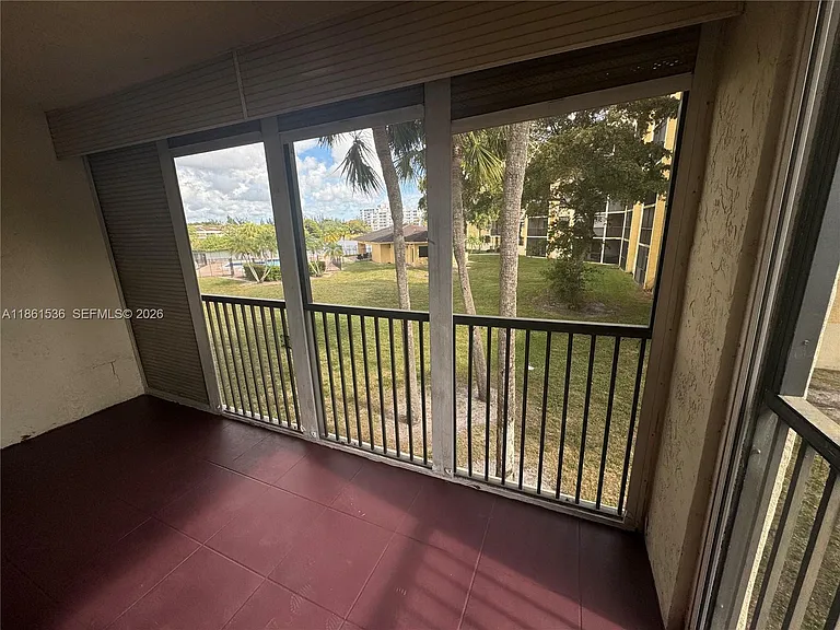 6575 W Oakland Park Blvd #218 — Photo 20