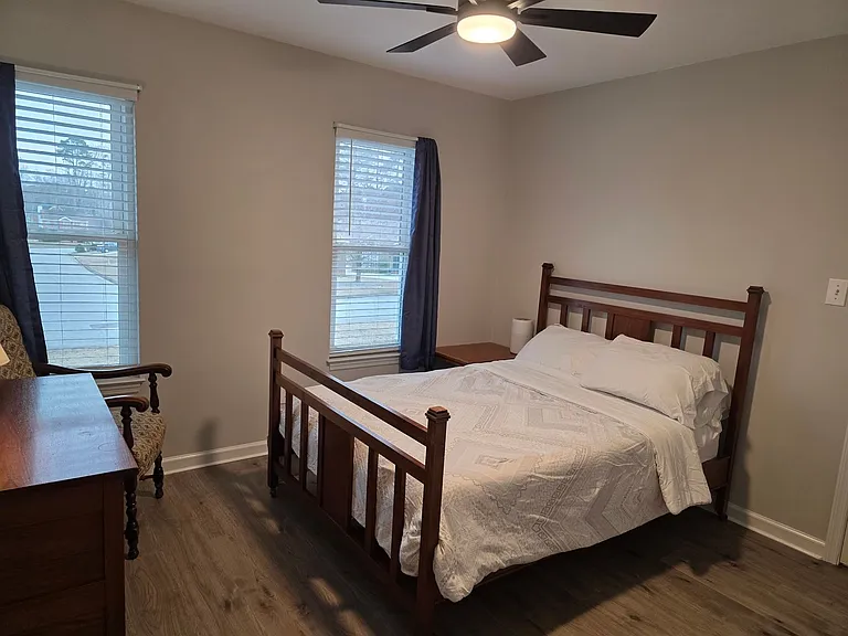 1318 Maple Leaf Ct — Photo 15