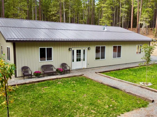 186 Yellowjacket Rd, Bonners Ferry, ID 83805