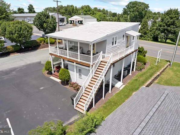 12 Montrose Dr, Fishersville, VA 22939