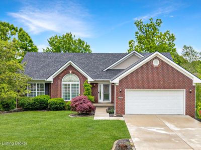 1613 E Crystal Dr, La Grange, KY, 40031