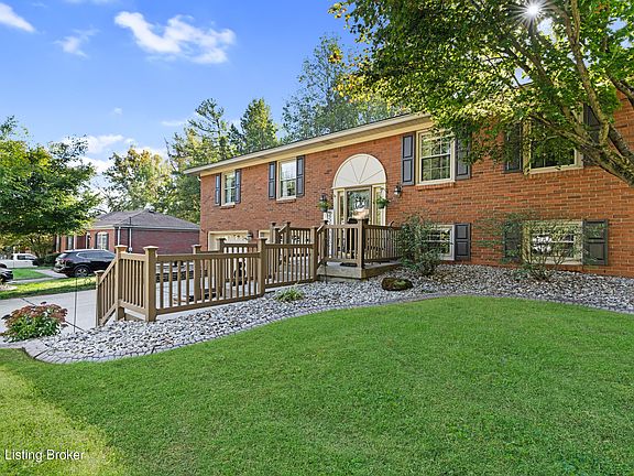 3rd image of 4618 Vinita Way
