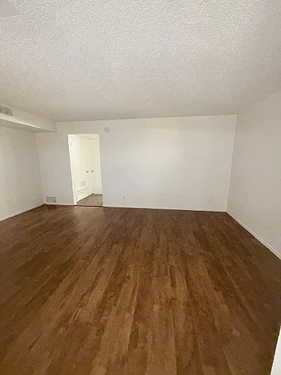 CATALINA VISTA APARTMENTS — Photo 69
