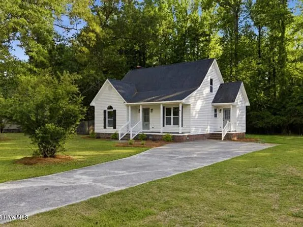 127 Hillingdale Drive, Washington, NC 27889