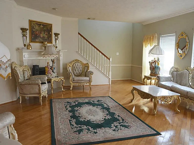 6714 Portuguese Bend Dr — Photo 3