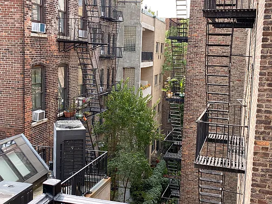 Rented by Highline Residential | media 16