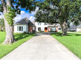 4831 Troon Dr, Lake charles, LA 70605