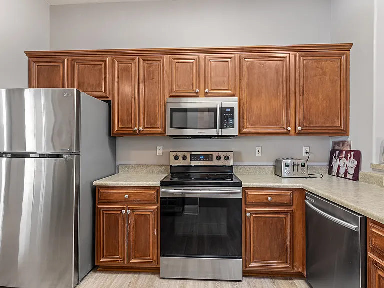 565 Rarity Bay Pkwy #302 — Photo 7