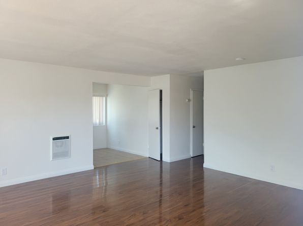 18533 Rio Seco Dr APT D